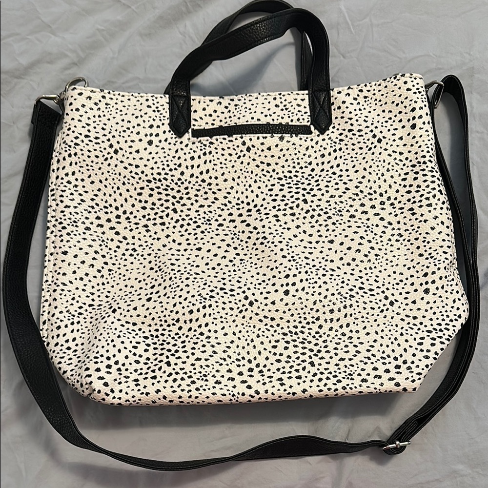 Thirty-One Black and White Tote Bag with Adjustable Strap